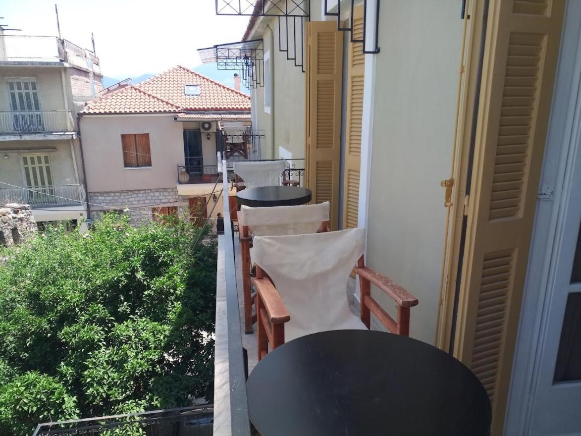 Nafpaktos Apartment And Studios In Port ภายนอก รูปภาพ