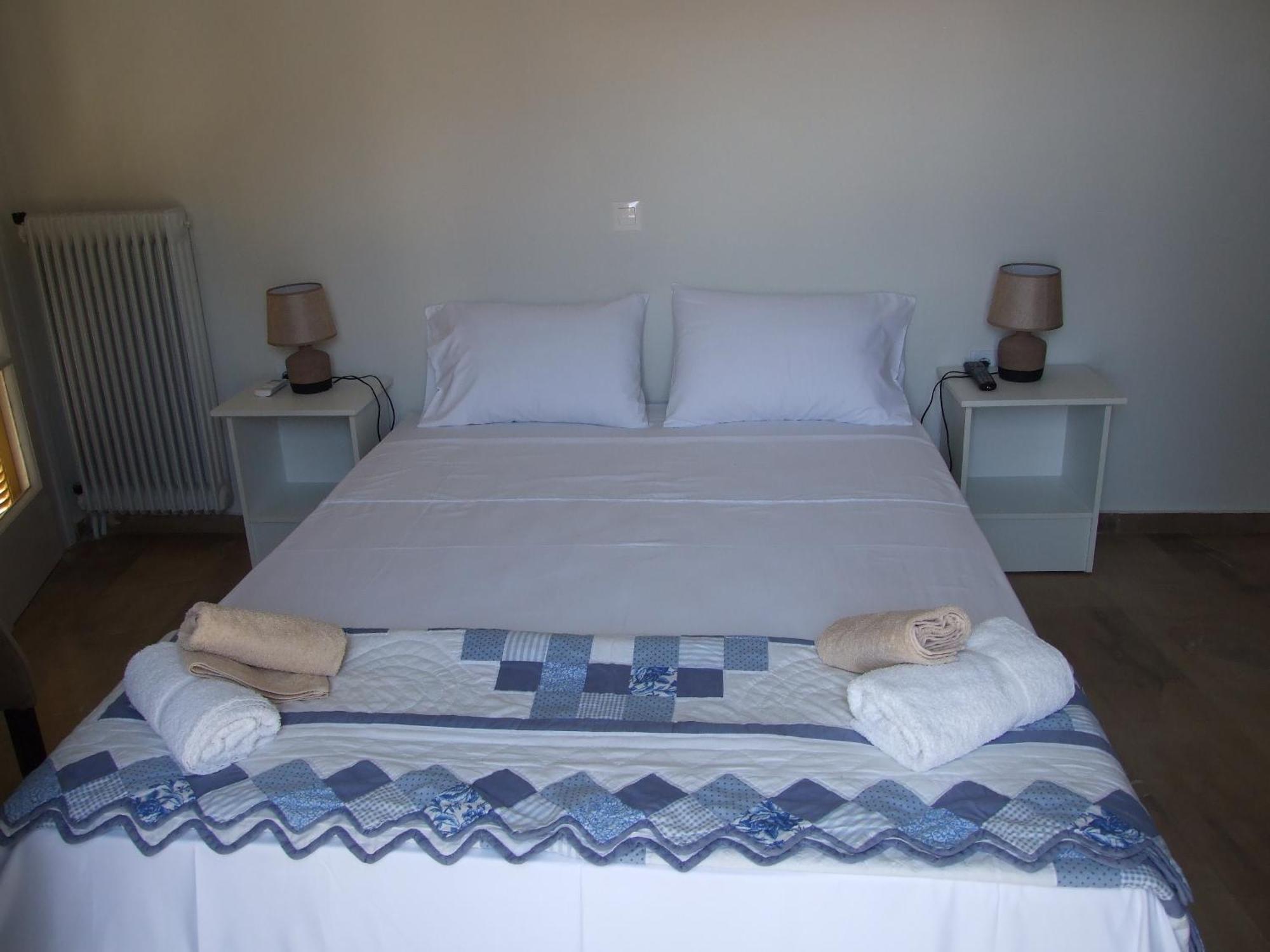 Nafpaktos Apartment And Studios In Port ห้อง รูปภาพ