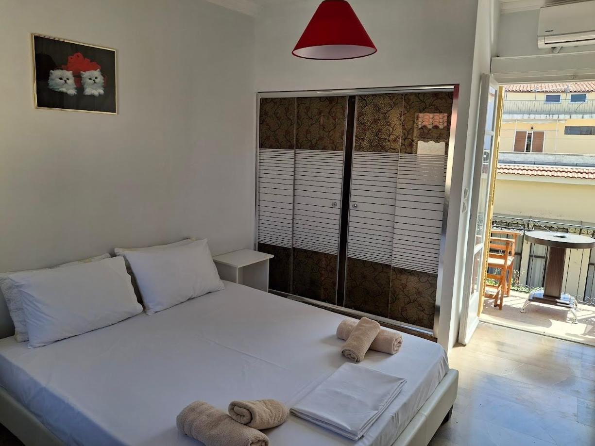 Nafpaktos Apartment And Studios In Port ห้อง รูปภาพ