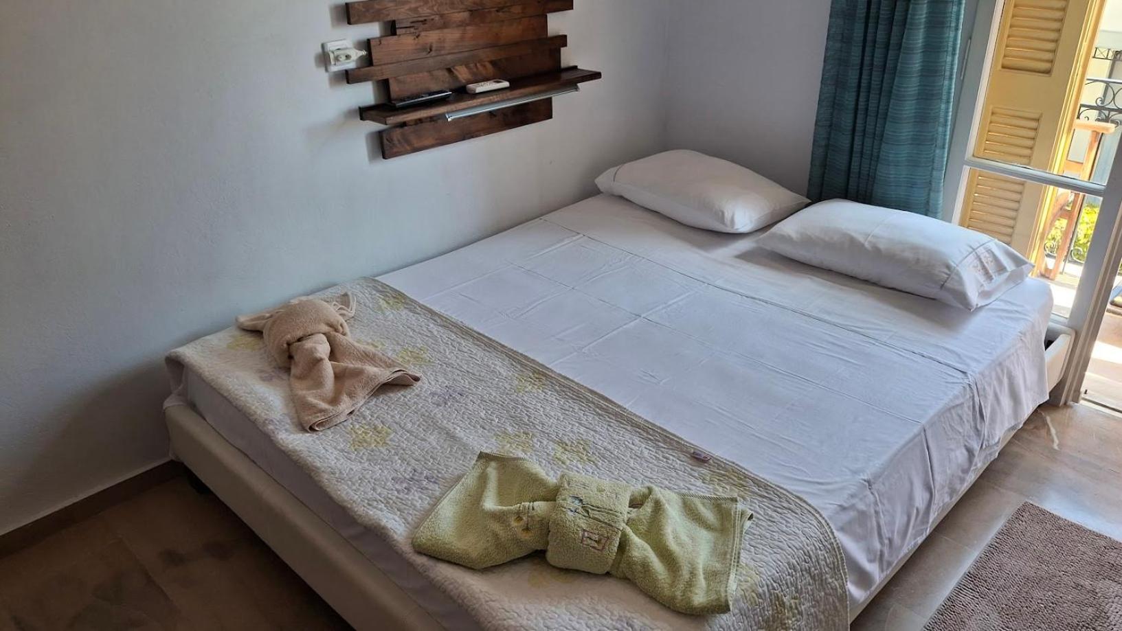 Nafpaktos Apartment And Studios In Port ห้อง รูปภาพ