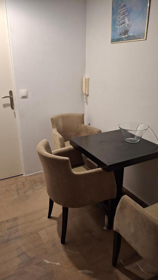 Nafpaktos Apartment And Studios In Port ภายนอก รูปภาพ